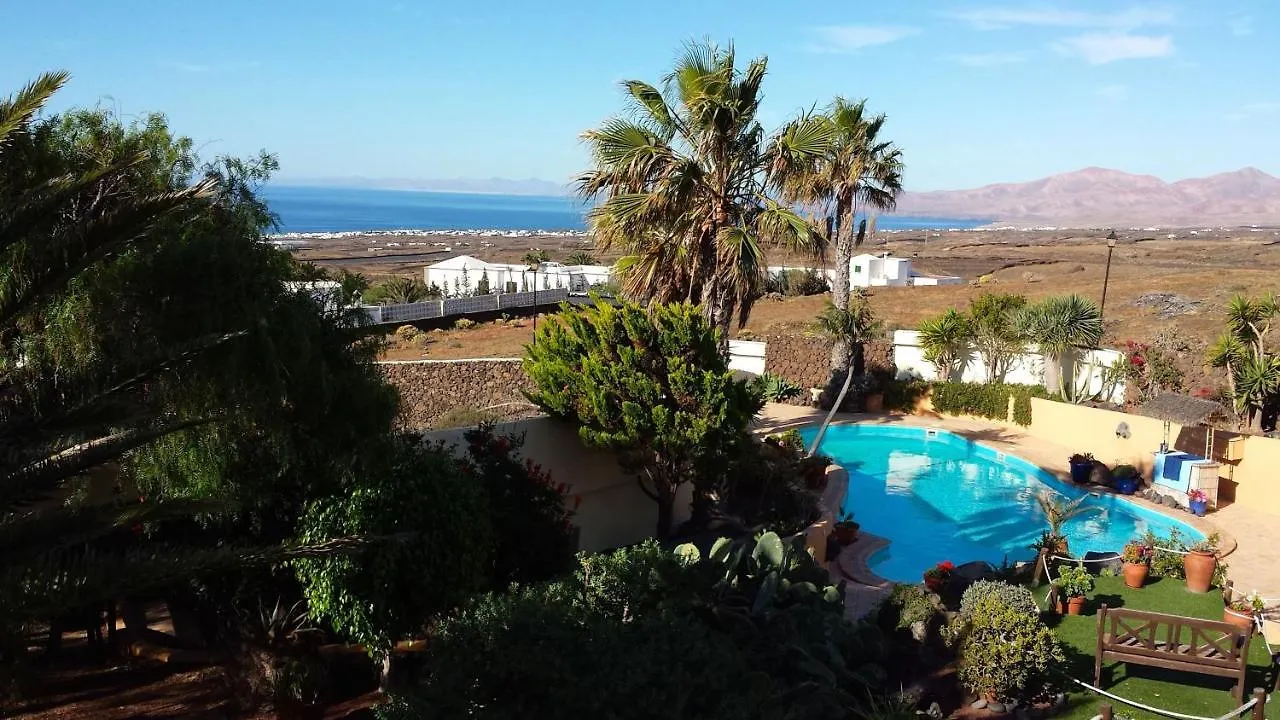 Secret Chill Villa Tias Guest house